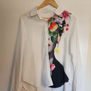 Frida Kahlo Portrait Print Blouse Size Large